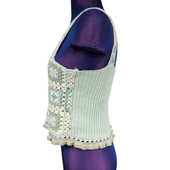 American Eagle Mint Green Pastel Crocheted Cropped Tank Top Size Medium O74 - Picture 3 of 8